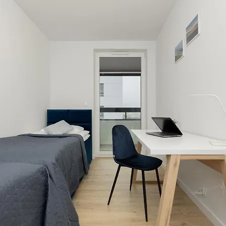 Goodnight Bialoleka With 2 Bedrooms & Parking By Renters Appartement Varsovie