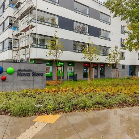 Goodnight Bialoleka With 2 Bedrooms & Parking By Renters * Varsovie